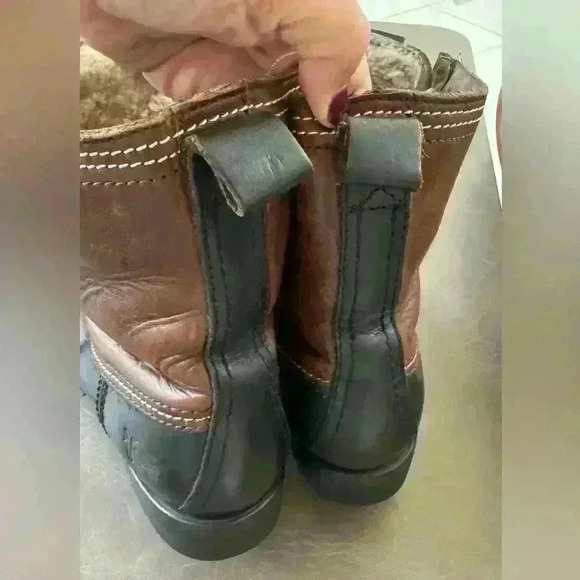 Frye Veronica Leather Shearling duck boots Size 9 Brown/Black lace up - Picture 3 of 11